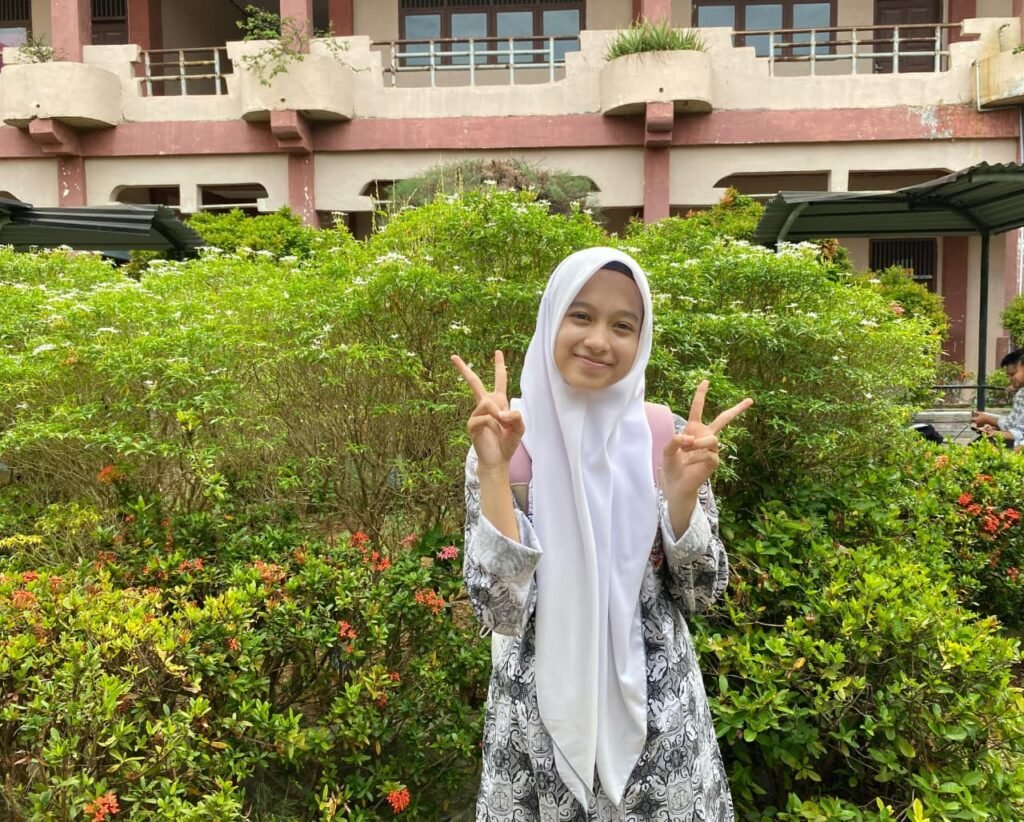 Siswa SMAN 1 Lhokseumawe Berhasil Pikat Juri, Cut Syifa Amelia Raih Juara di Piala Gubernur Aceh