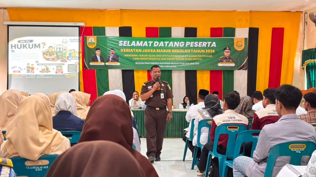 Kasipenkum dan Humas Aceh Gelar Program Jaksa Masuk Sekolah 2026 di SMAN 1 Lhokseumawe